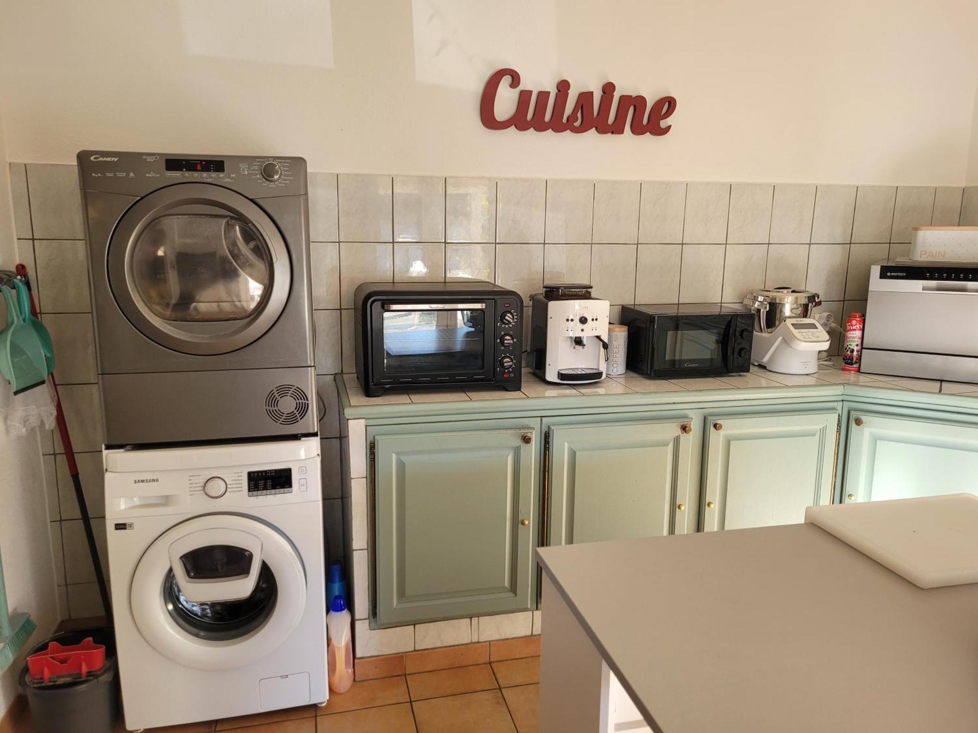 Maison Individuelle 90M2 Avec Veranda Et Piscine Roquemaure  Exterior foto